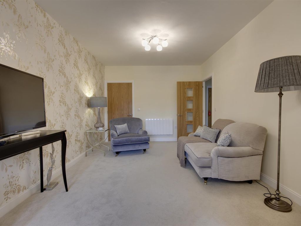 2 bed flat for sale in Elloughton Road, Elloughton, Brough HU15, £219,999