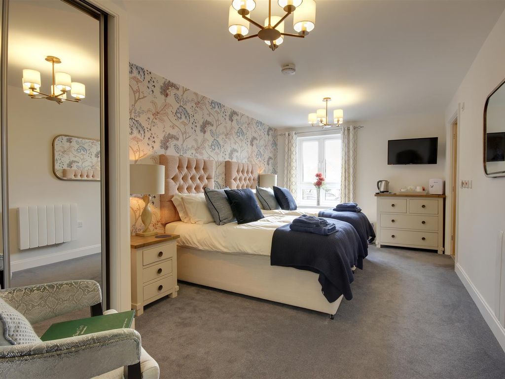 2 bed flat for sale in Elloughton Road, Elloughton, Brough HU15, £219,999