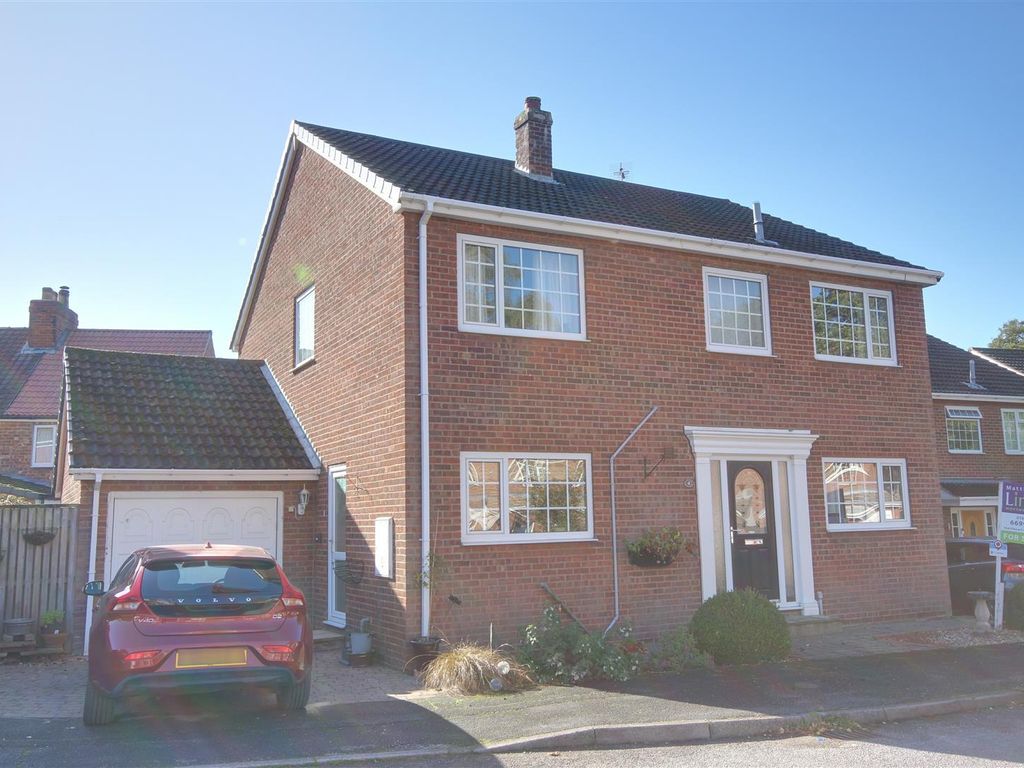 4 bed detached house for sale in Denmark Rise, North Cave, Brough HU15, £325,000