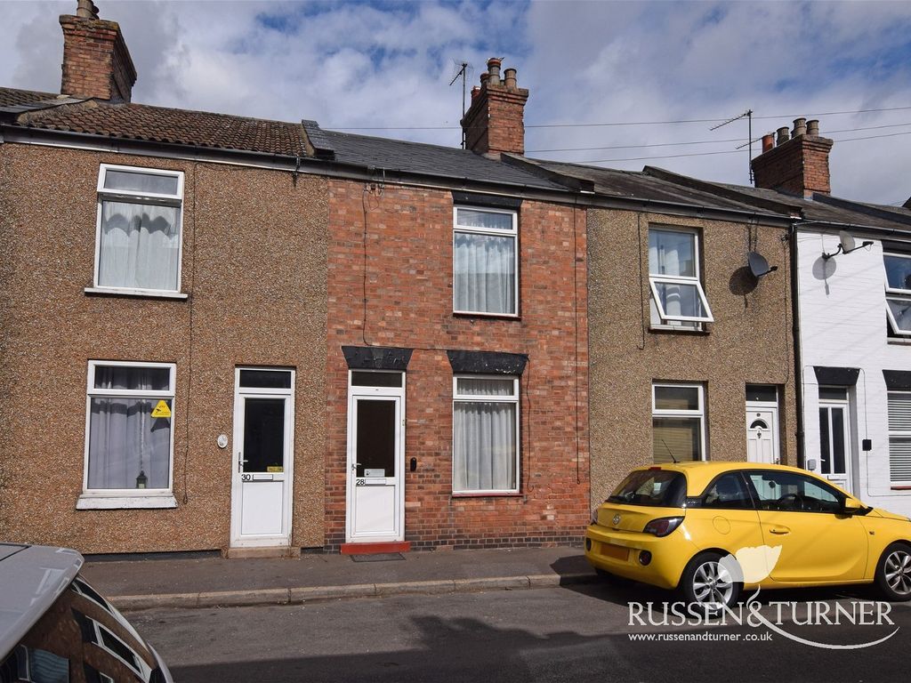 3 bed terraced house for sale in Hockham Street, King's Lynn PE30, £130,000