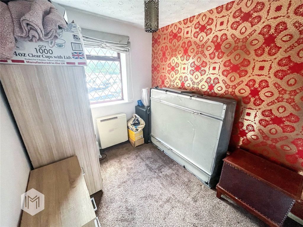 2 bed flat for sale in Mosley Common Road, Tyldesley, Manchester, Greater Manchester M29, £100,000