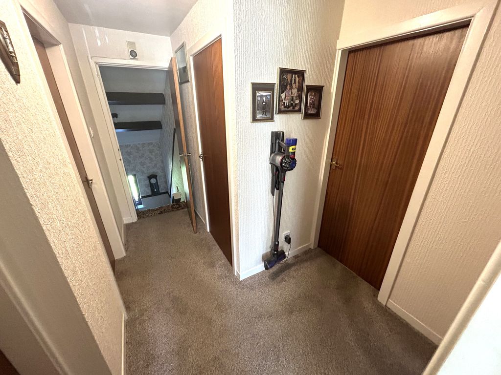 1 bed flat for sale in Calder Avenue, Longridge, Longridge PR3, £119,950