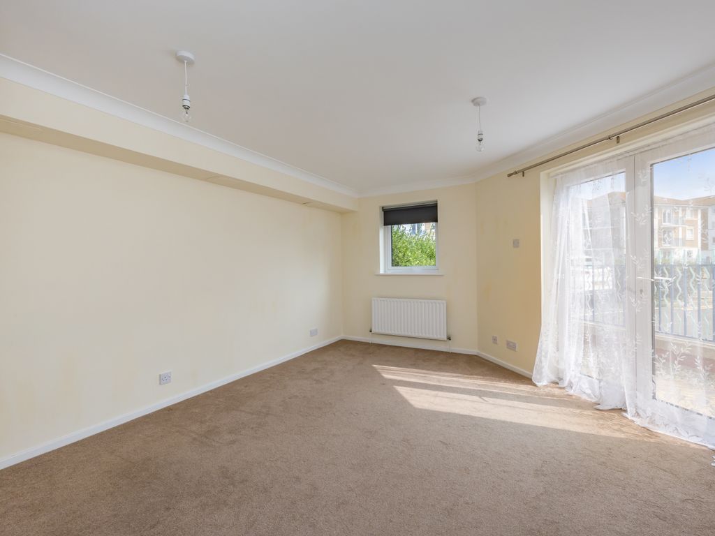 1 bed flat for sale in Sovereign Court, Brighton Marina Village, Brighton BN2, £265,000