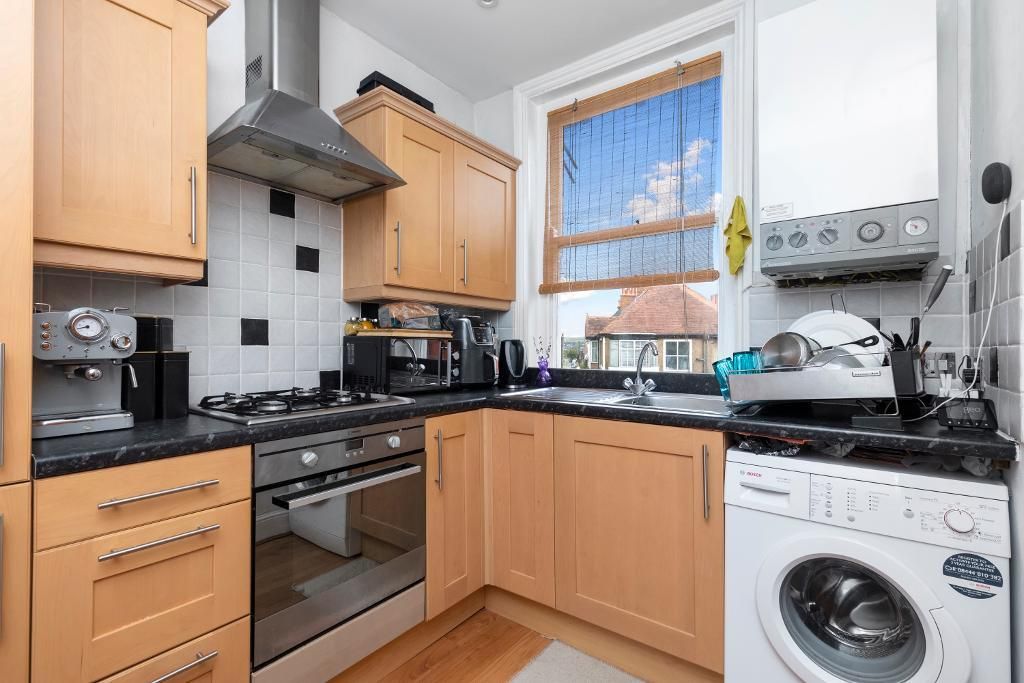1 bed flat for sale in Dyke Road, Brighton & Hove BN1, £250,000
