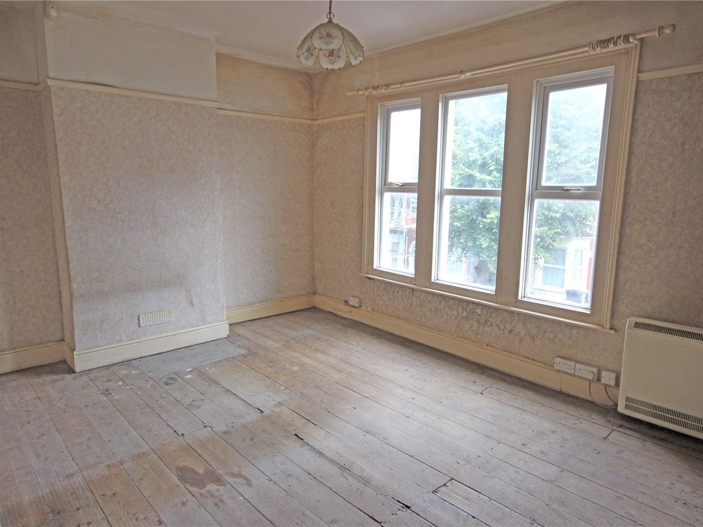 2 bed terraced house for sale in Freemantle Road, Eastville, Bristol BS5, £225,000