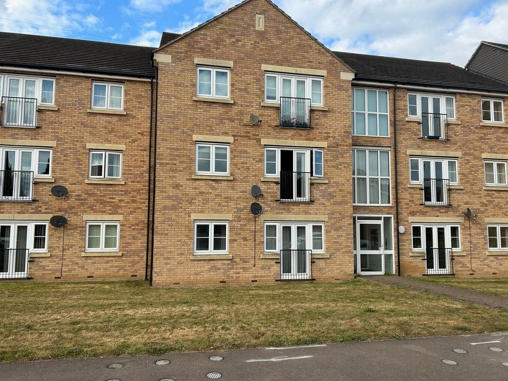 2 bed flat for sale in Falcon Way, Bourne PE10, £70,000