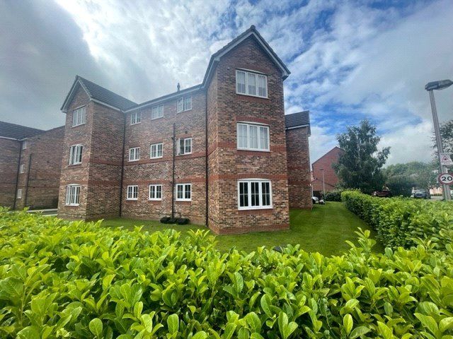 2 bed flat for sale in Wilkinson Court, Wilkinson Way, Winsford, Cheshire CW7, £75,000