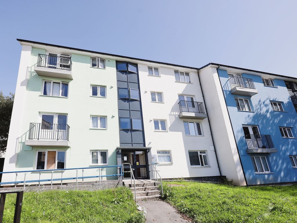 1 bed flat for sale in Keyham Road, Plymouth, Devon PL2, £80,000