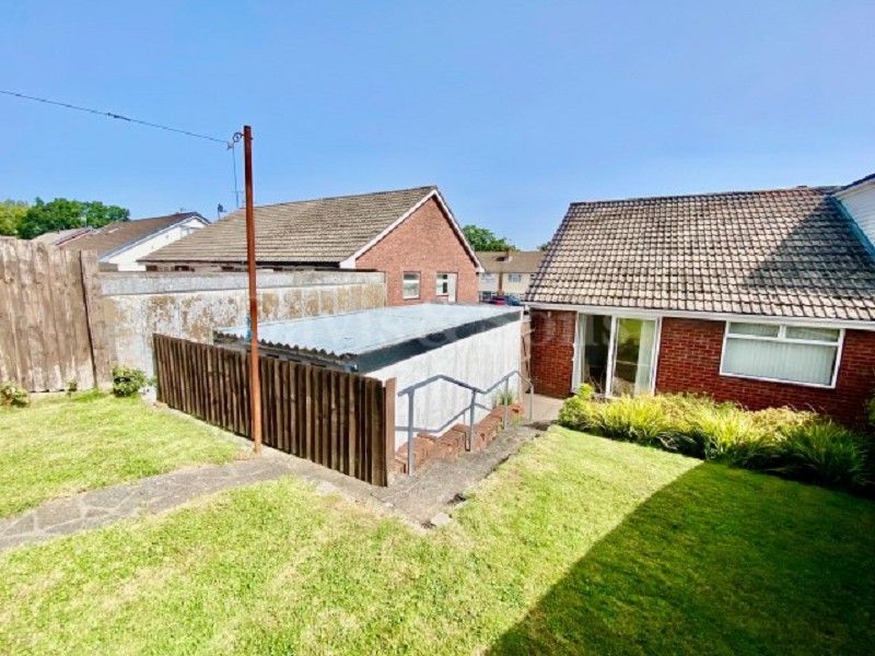 2 bed semi-detached bungalow for sale in Catalpa Close, Newport NP20, £249,950