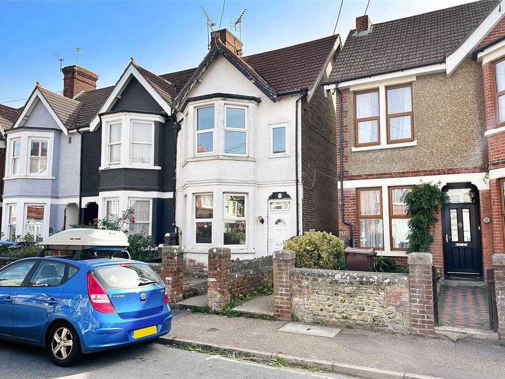 4 bed end terrace house for sale in North Ham Road, Littlehampton, West Sussex BN17, £260,000