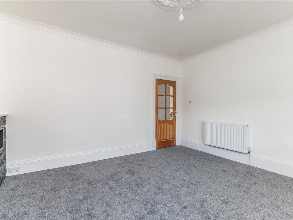 1 bed flat for sale in Malcolm Street, Dundee DD4, £70,000