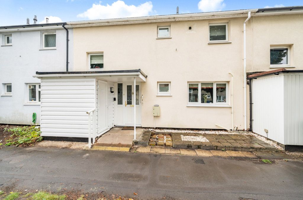 3 bed terraced house for sale in Aysgarth, Bracknell, Berkshire RG12, £325,000