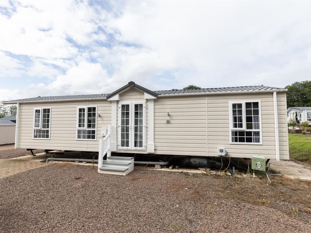2 bed property for sale in Kinloch, Blairgowrie PH10, £55,500