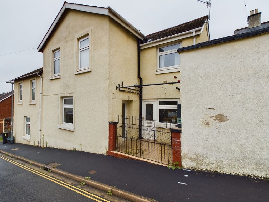 2 bed terraced house for sale in Tudor Road, Newton Abbot TQ12, £165,000
