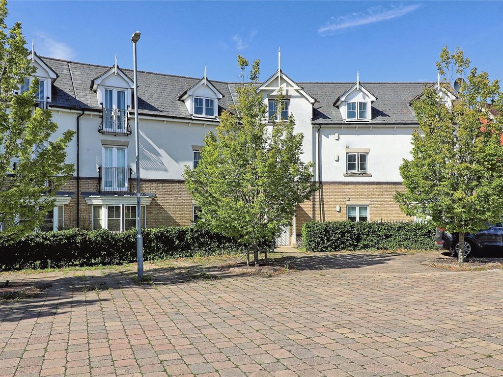 1 bed flat for sale in Shimbrooks, Great Leighs, Chelmsford, Essex CM3, £160,000