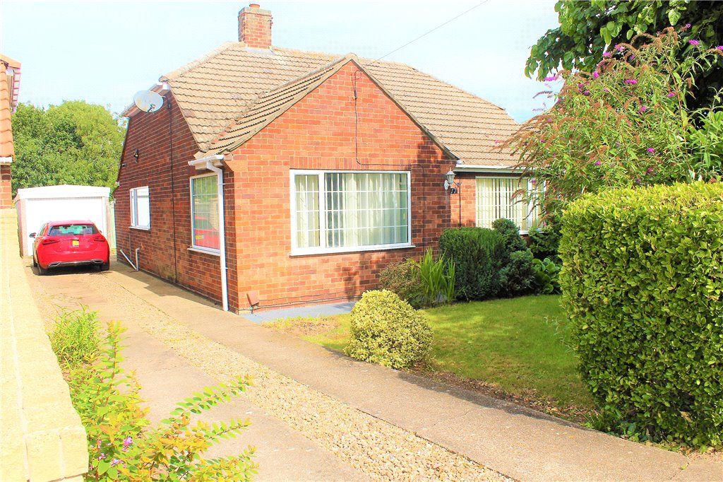 3 bed bungalow for sale in Vulcan Crescent, North Hykeham, Lincoln LN6, £225,000
