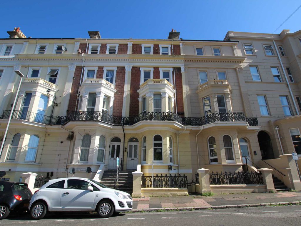 Studio for sale in Jevington Gardens, Eastbourne BN21, £110,000