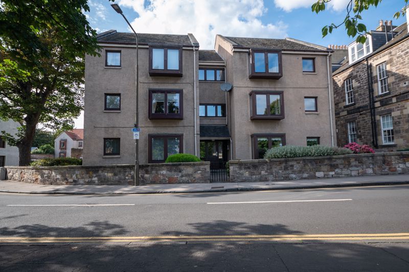 2 bed flat for sale in Eskside West, Musselburgh EH21, £160,000