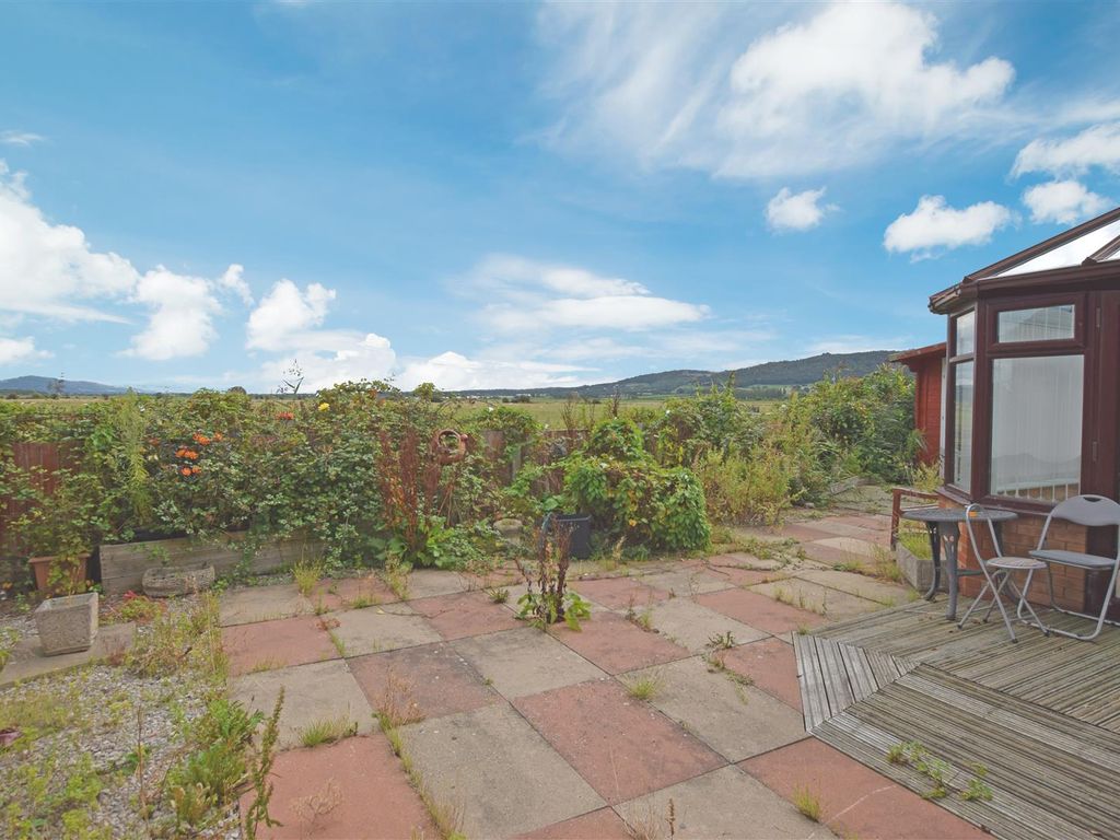 3 bed detached bungalow for sale in Maes Tudno, Abergele, Conwy LL22, £260,000