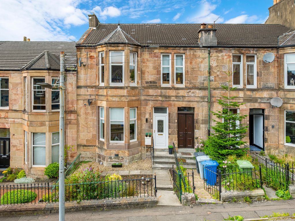 1 bed flat for sale in Wardlaw Avenue, Rutherglen, Glasgow G73, £165,000