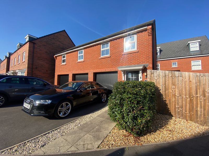 2 bed detached house for sale in Mckenzie Crescent, Northwich CW8, £85,000