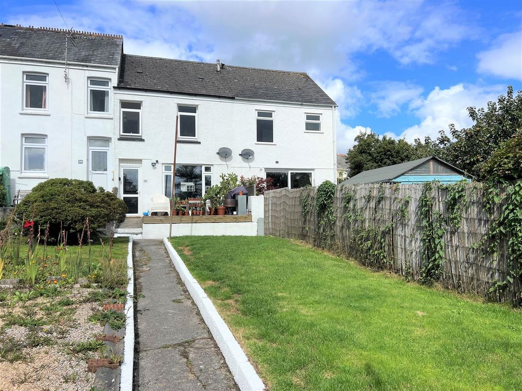 3 bed terraced house for sale in Agar Road, St. Austell PL25, £225,000