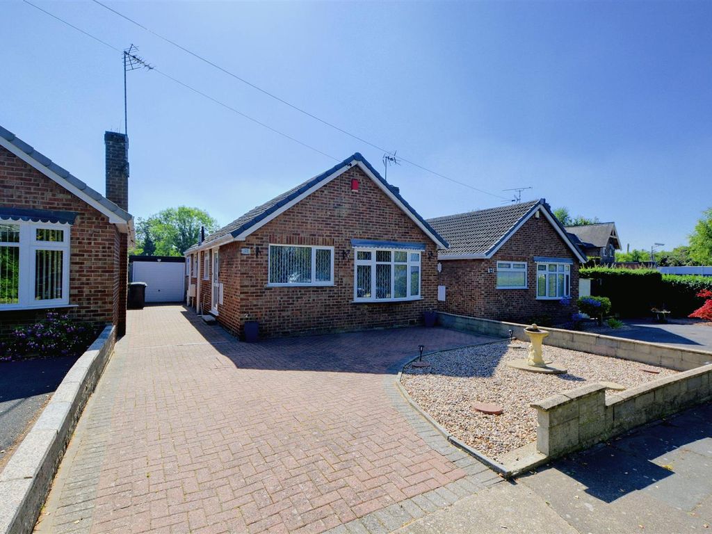 2 bed detached bungalow for sale in Kelvin Close, Stapleford, Nottingham NG9, £220,000