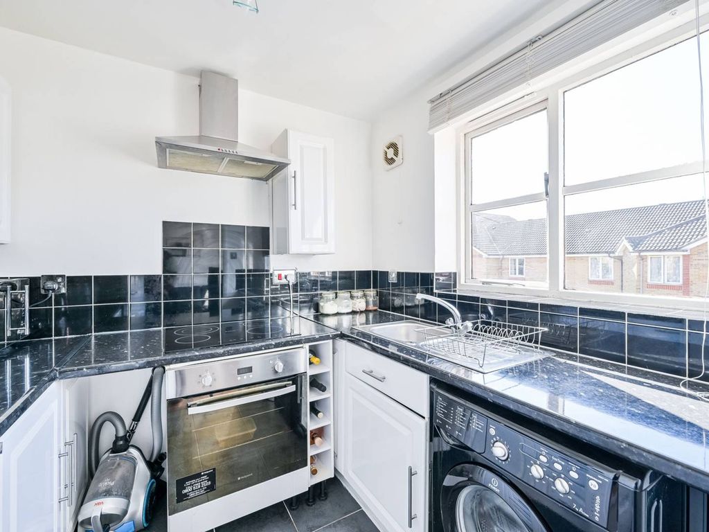 1 bed flat for sale in John Williams Close, South Bermondsey, London SE14, £250,000