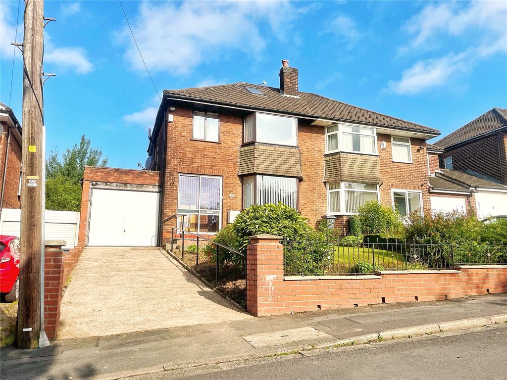 3 bed semi-detached house for sale in Whernside Avenue, Moston, Manchester M40, £180,000
