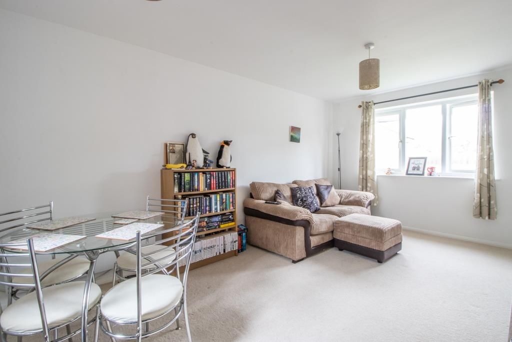 1 bed flat for sale in Parklands, Ashingdon, Rochford SS4, £170,000