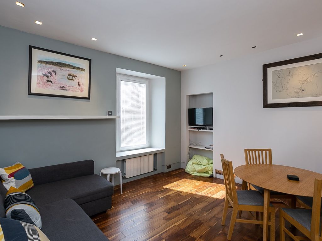1 bed flat for sale in Corbiehill Road, Davidsons Mains, Edinburgh EH4, £169,995