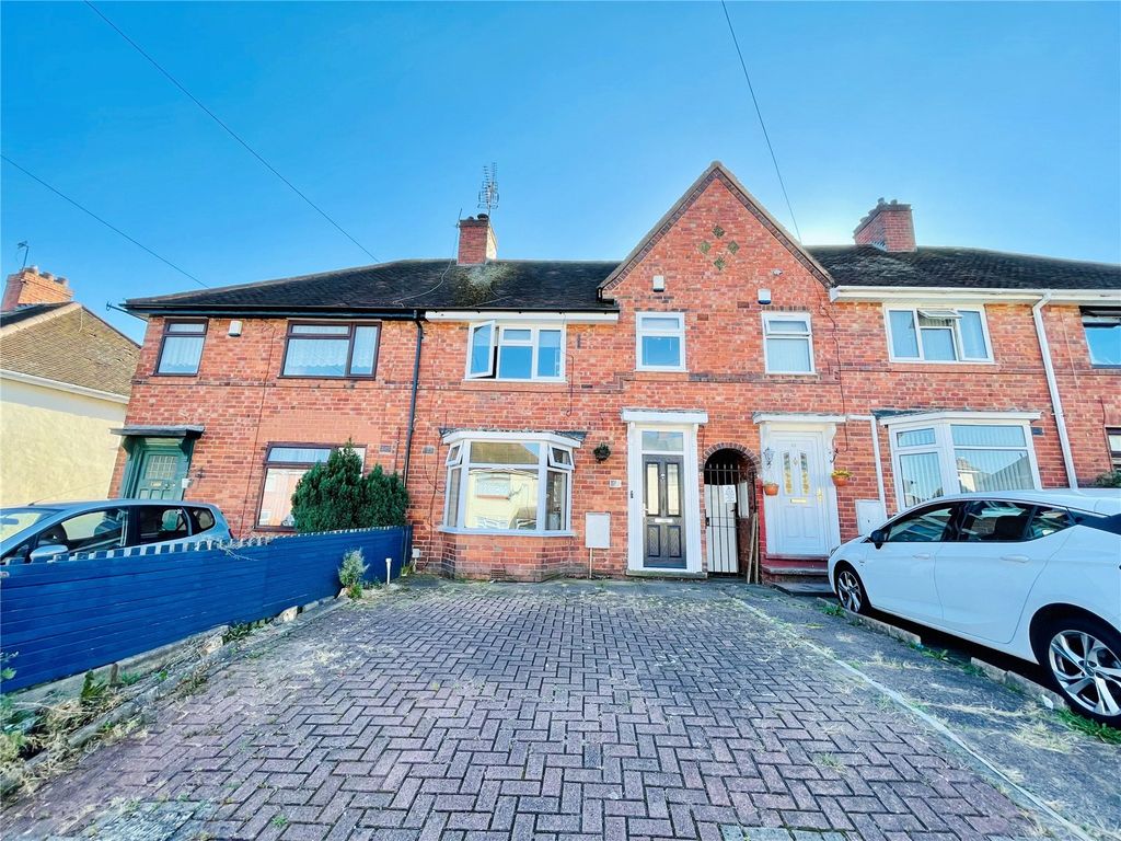 3 bed terraced house for sale in Valley Road, Smethwick, West Midlands B67, £200,000