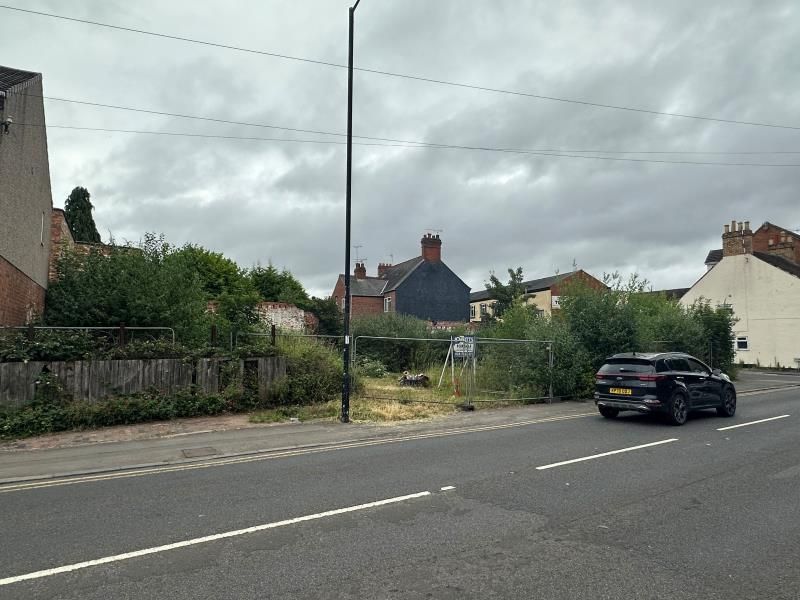 Land for sale in 265, Queens Road, Nuneaton CV11, £450,000