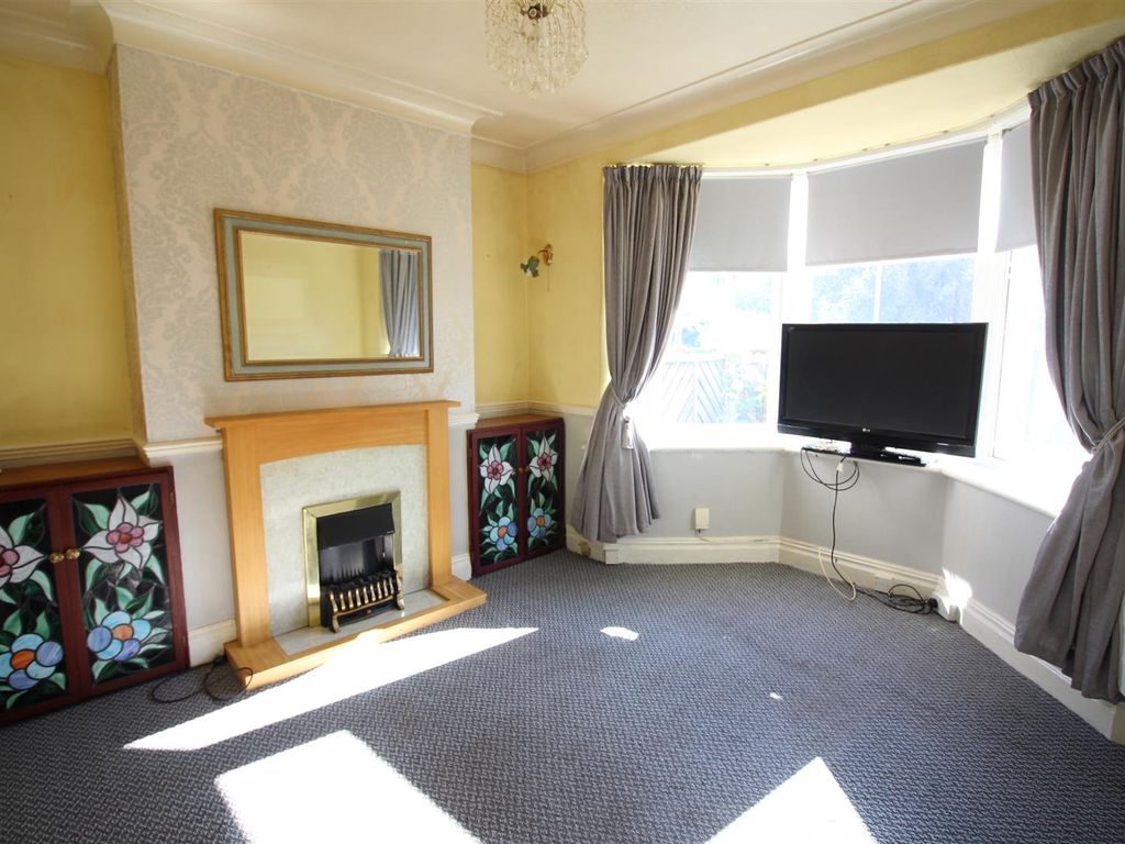 3 bed semi-detached house for sale in Austhorpe Drive, Austhorpe, Leeds LS15, £260,000
