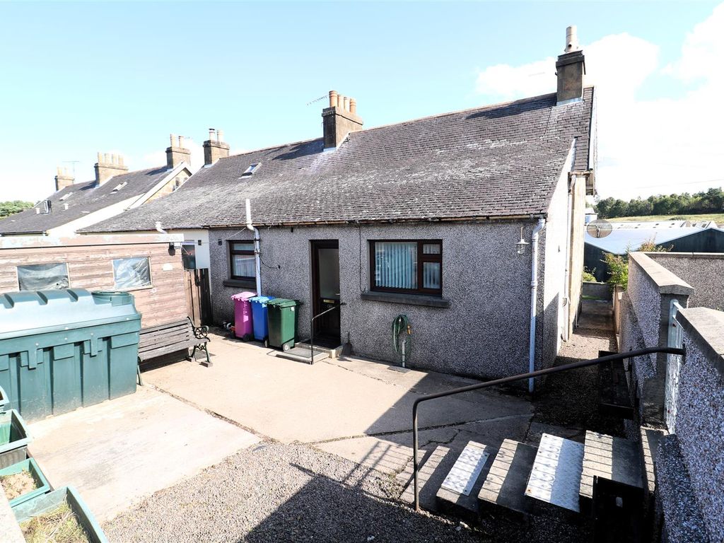3 bed semi-detached house for sale in 29 Glenlossie Road, Thomshill, Elgin IV30, £160,000