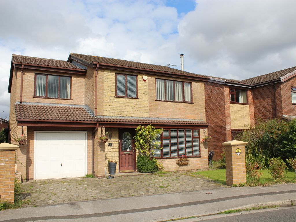 4 bed detached house for sale in Middlefield, Leyland PR26, £280,000