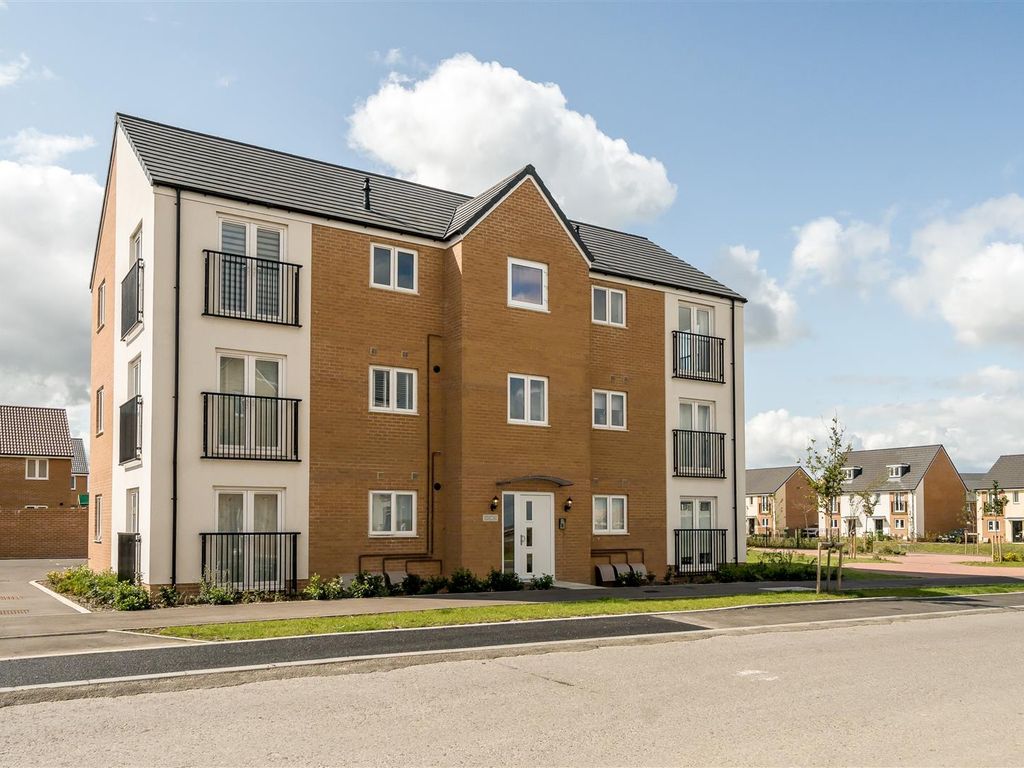 1 bed flat for sale in Arnold Way, Grove, Wantage OX12, £180,000