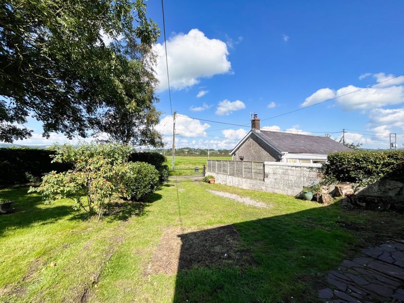 3 bed property for sale in Ivy Cottage, Llangadog, Carmarthenshire SA19, £250,000