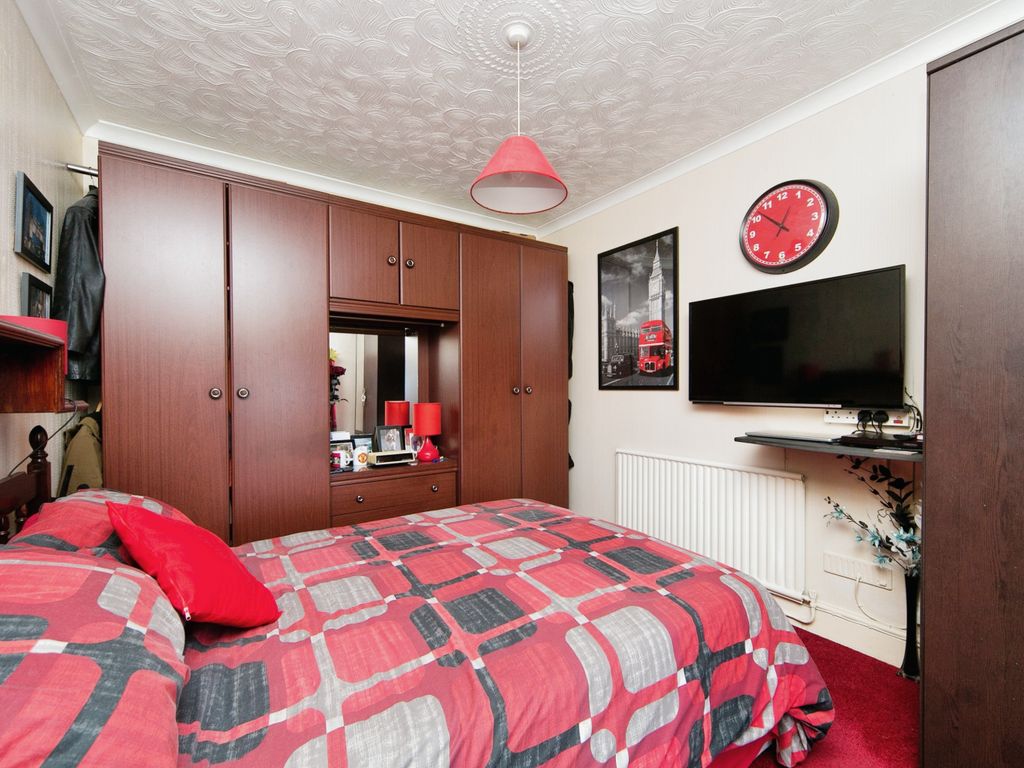 3 bed detached house for sale in Carmel, Caernarfon, Gwynedd LL54, £325,000