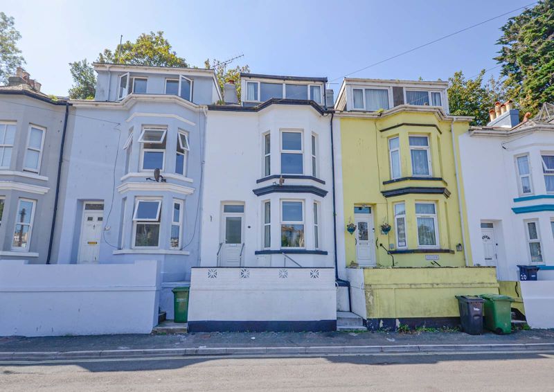 4 bed terraced house for sale in Glenmore Road, Brixham TQ5, £260,000