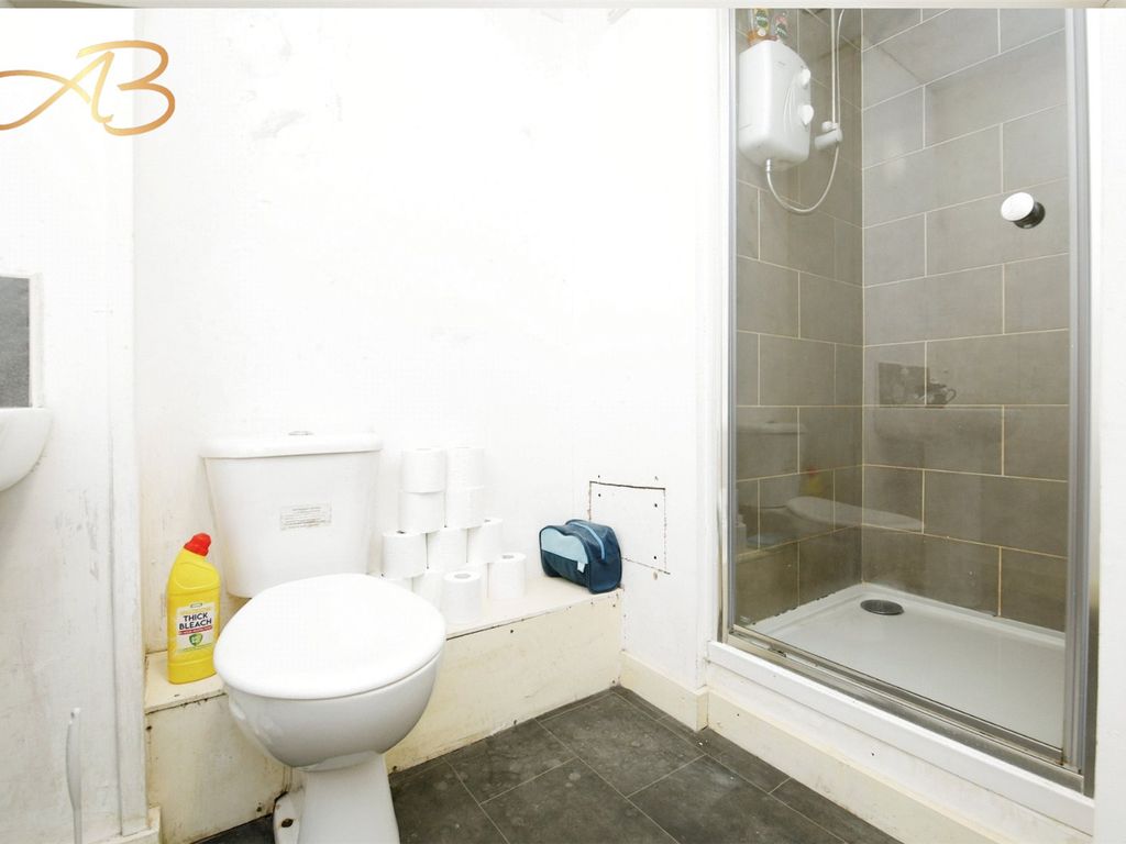 1 bed flat for sale in General Bucher Court, Hawthorn Road, Bishop Auckland, Durham DL14, £35,000