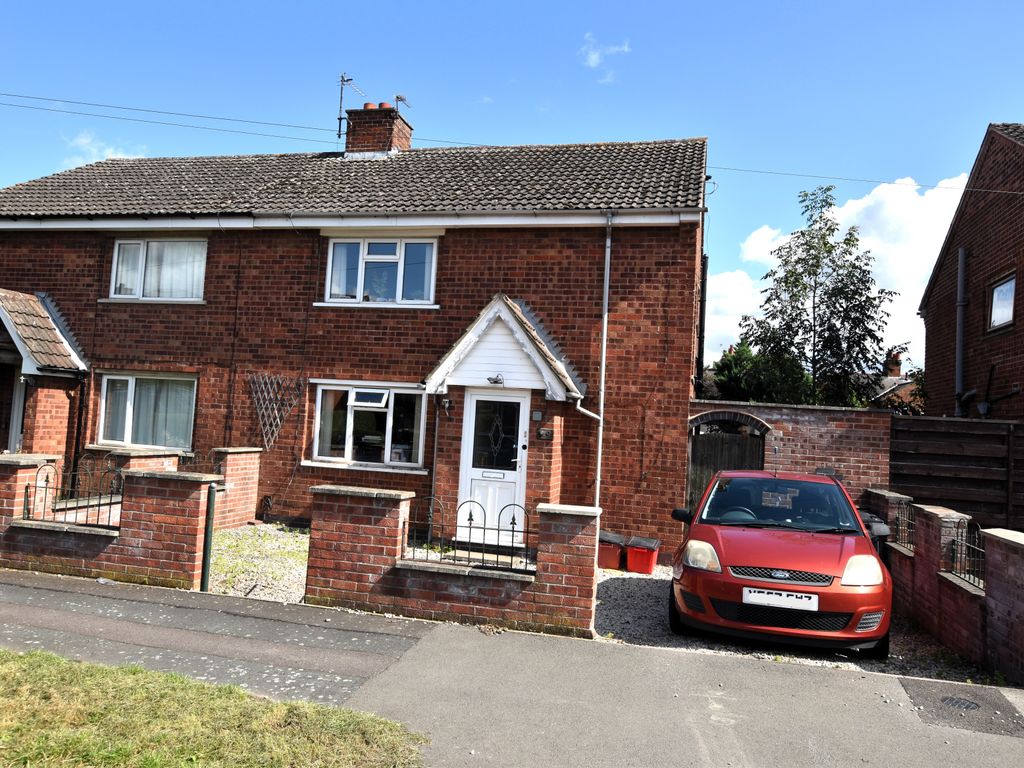 4 bed semi-detached house for sale in Wyvelle Crescent, Kegworth DE74, £249,000