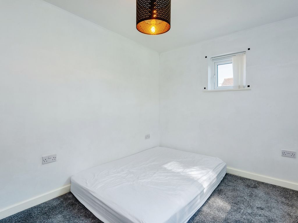 3 bed detached house for sale in Knott Mill Way, Castlefields, Runcorn WA7, £220,000