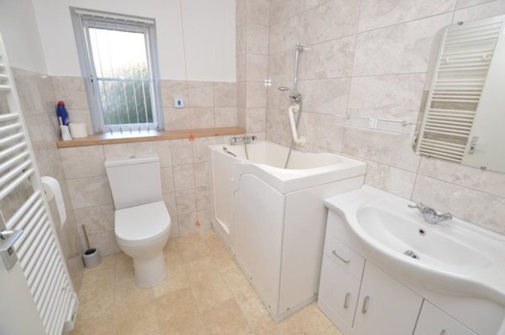 2 bed flat for sale in Mercian Court, Cheshire Street, Market Drayton, Shropshire TF9, £119,950
