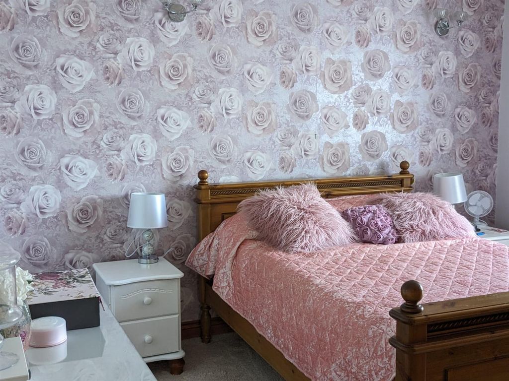2 bed detached bungalow for sale in Caernarvon Grove, Merthyr Tydfil CF48, £210,000