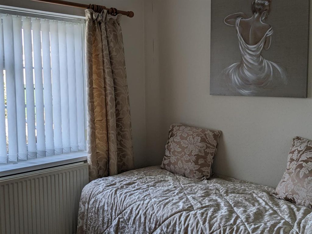 2 bed detached bungalow for sale in Caernarvon Grove, Merthyr Tydfil CF48, £210,000