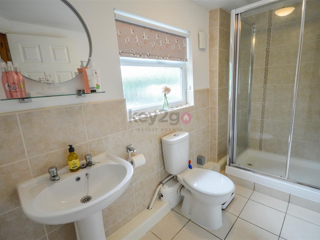 4 bed detached house for sale in Fair View Drive, Aston, Sheffield S26, £320,000