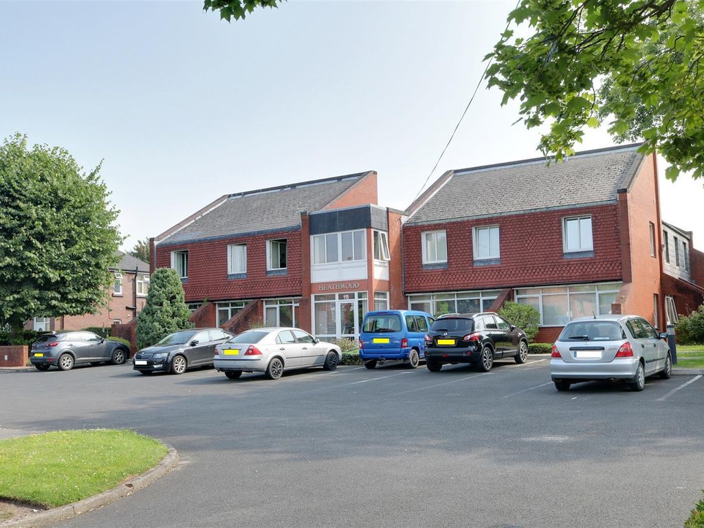 2 bed flat for sale in Sandbach Road, Rode Heath, Stoke-On-Trent ST7, £155,000