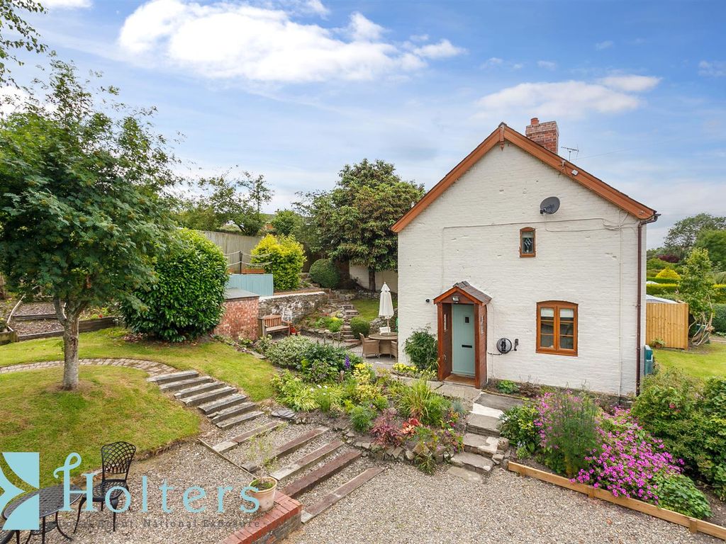 3 bed cottage for sale in Knighton Road, Presteigne LD8, £315,000