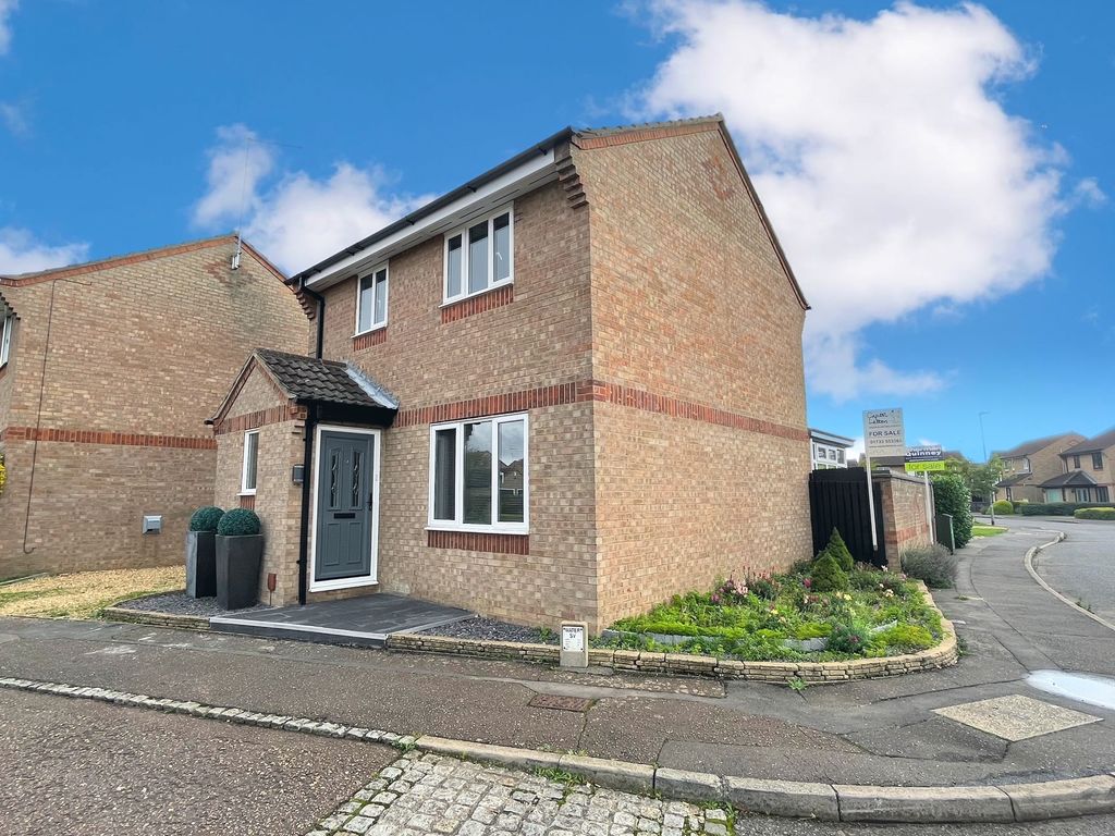3 bed detached house for sale in Caldbeck Close, Gunthorpe, Peterborough PE4, £250,000